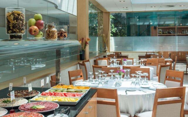 Exe Gran Hotel Almenar