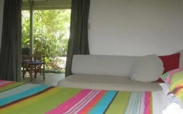 Baystay Bed & Breakfast
