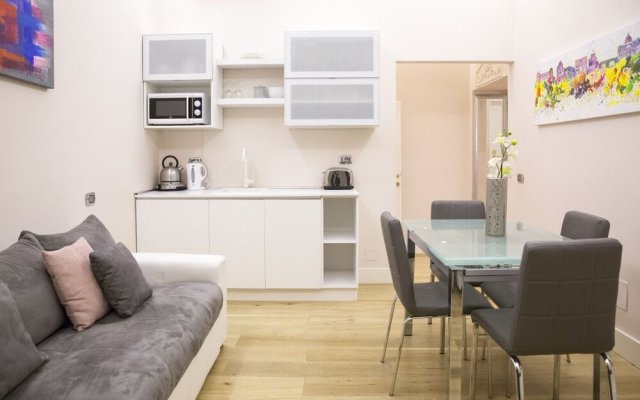 Cosy and Stylish 2beds Flat 3 Mins From Piazza di Spagna