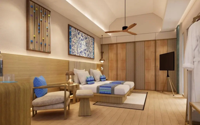 OUTRIGGER Phi Phi Island Resort