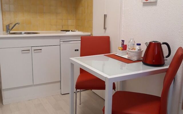 Nice Guesthouse