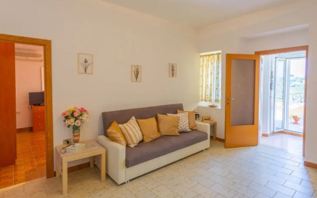 House Erika Ripatransone