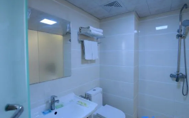 Xinfei Holiday Hotel (Suzhou Guogou Plaza) – Bathroom – Suzhou