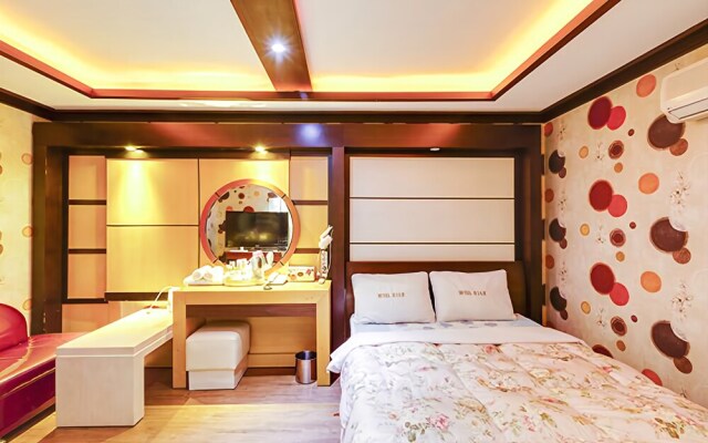 Yangju Aris Pension