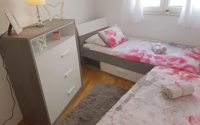 Apartment Mia Makarska