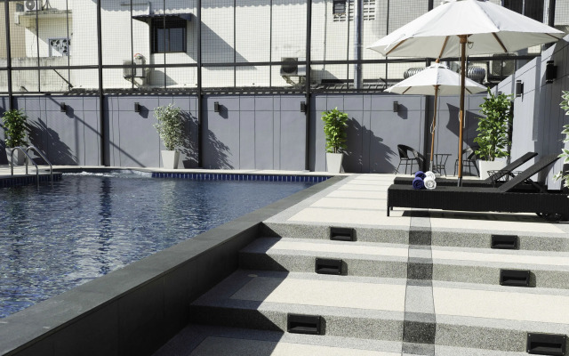 B2 Amata Nakorn Premier Hotel