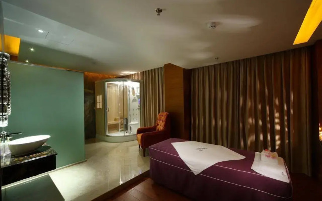King Century Hotel