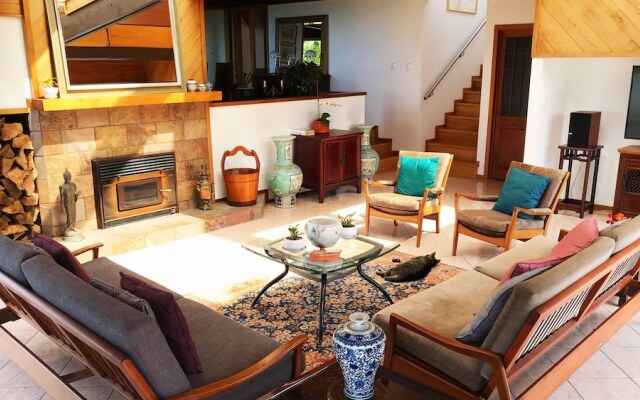 Miharo Bed & Breakfast