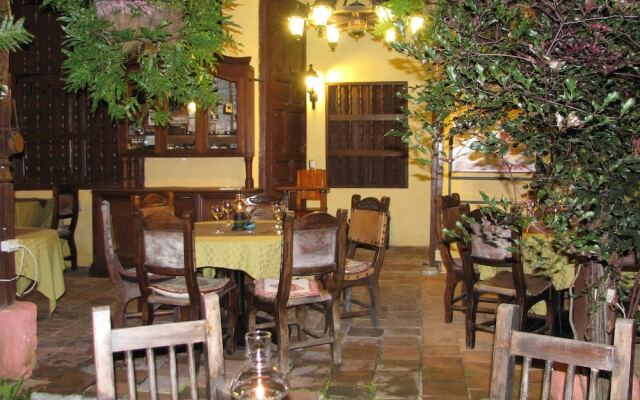 Hostal Restaurante Guaracu