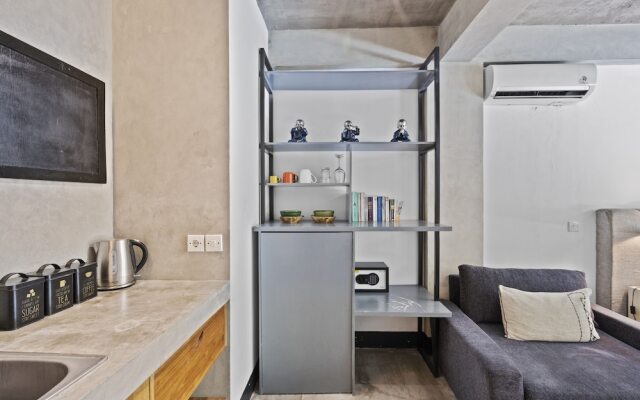 Balissimo Apartment by Hombali