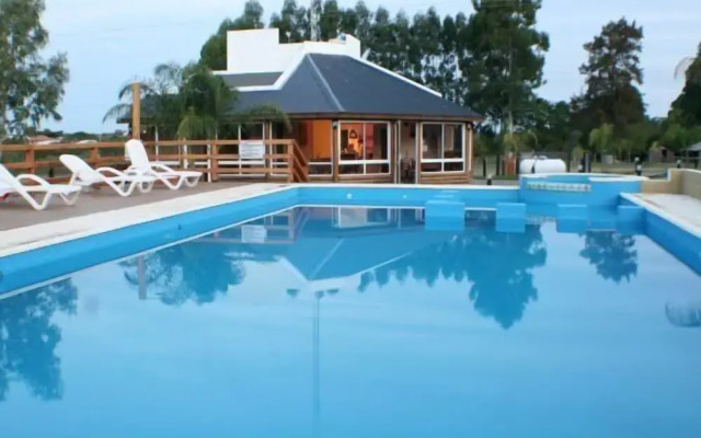 Hotel La Loma Federación