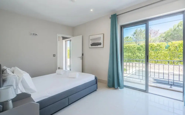 Vilamoura Pine Hills With Pool by Homing