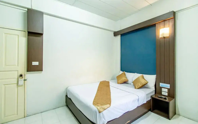 Riski Residence Bangkok-noi