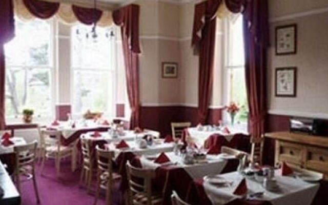 The Woodlands Hotel - Guest house