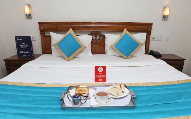 OYO 5425 Hotel The Turquoise