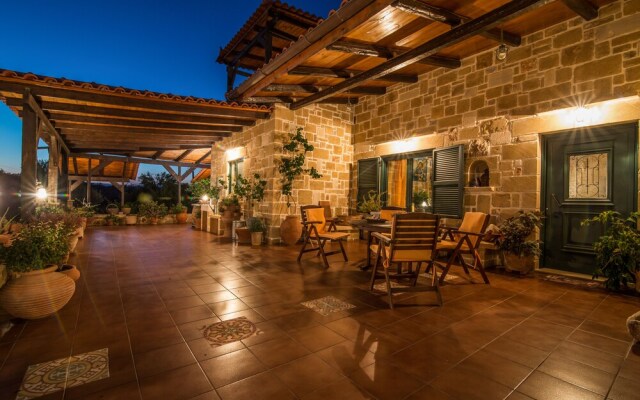 Athina Traditional Villa
