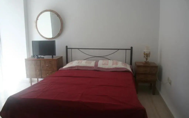 Sea view flat @ centre LOUTRAKI 1BR