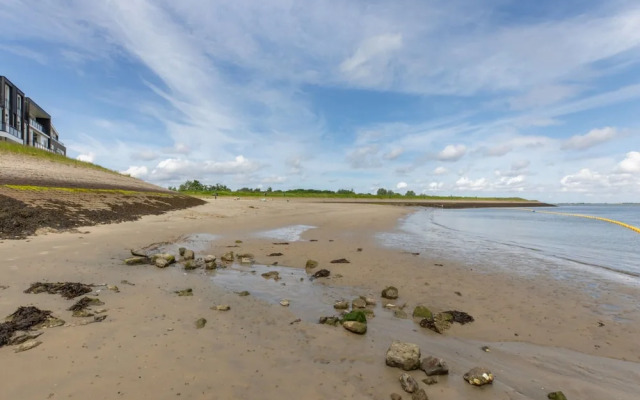Seaside Escape, Sint-annaland