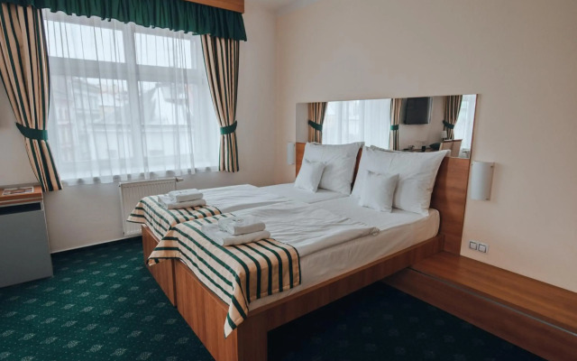 Hotel Grand