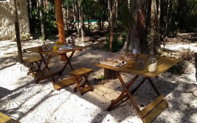 Tooj Cheel Lodge Tulum