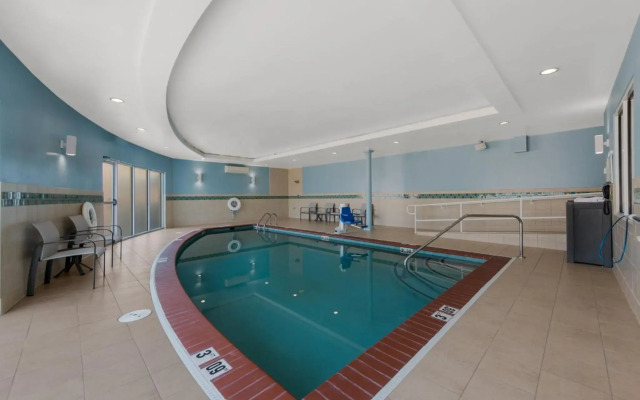 Holiday Inn Express Hampton - Coliseum Central by IHG