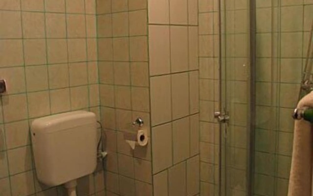 Stars Hotel