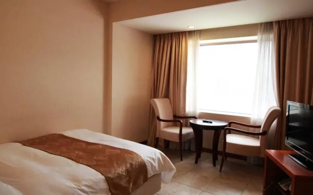 Gyeongpo Emerald Beach Hotel
