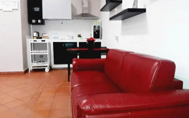 Guest House H4T