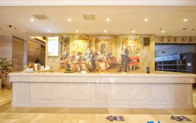 Yicheng Lanbowan Hotspring Holiday Hotel
