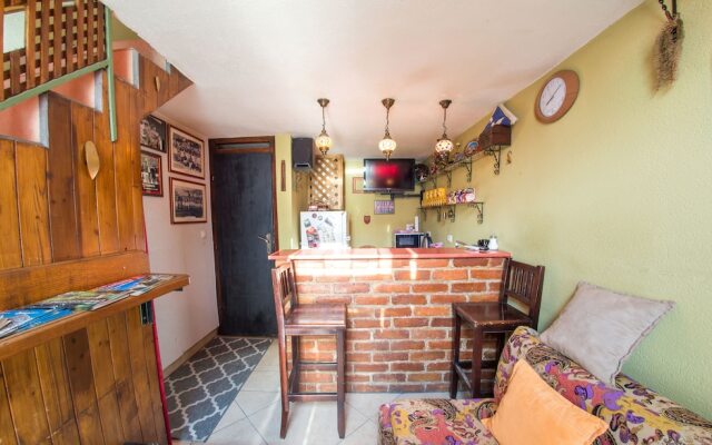 Studio apartment next to the Old Bridge
