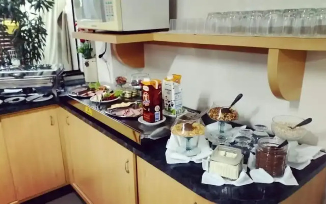 Maestro Express Hotel