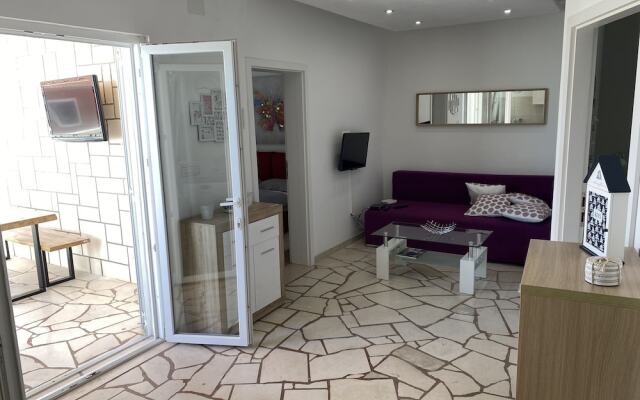 Villa Mediterra Garden & Pool