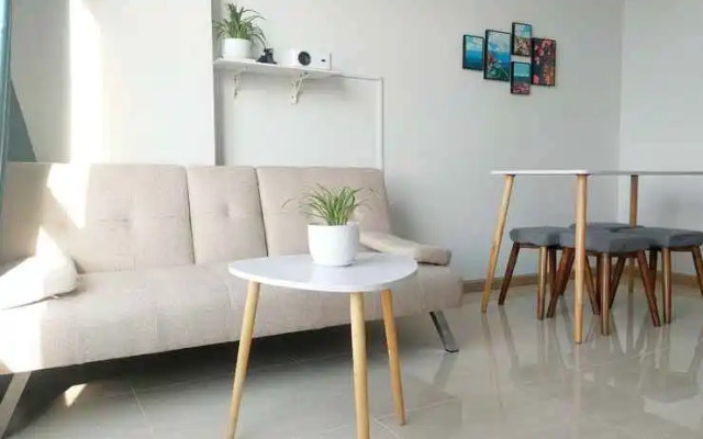 Bcons Garden Luxury Apartment