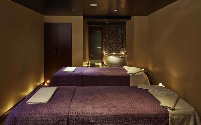 Doubletree By Hilton Hotel Izmir - Alsancak