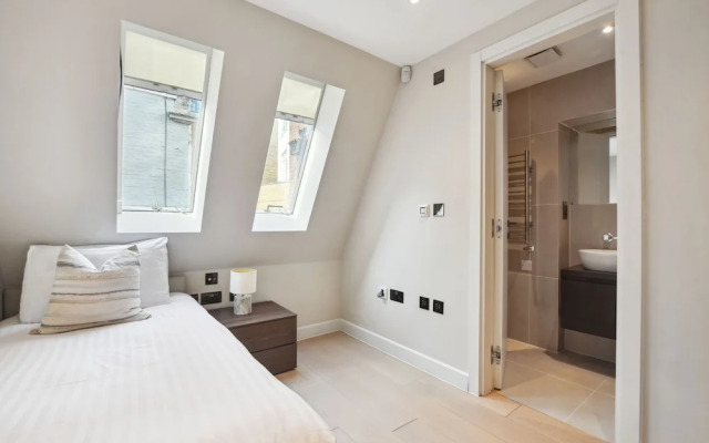 Buckingham Palace by Aeria Apartments