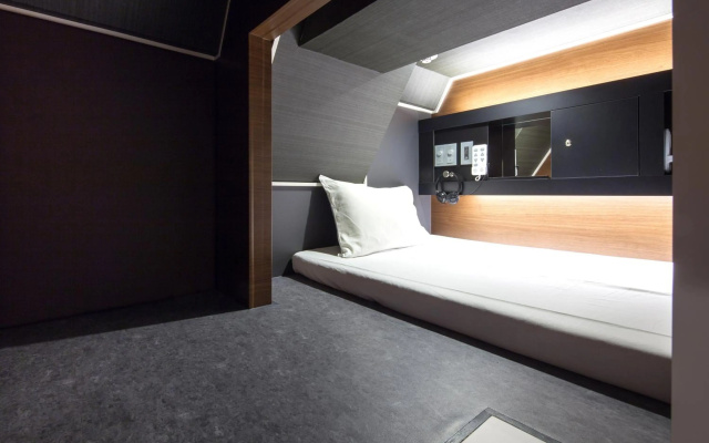 commun SHIBUYA - Caters to Men – Guest Rooms – Tokyo