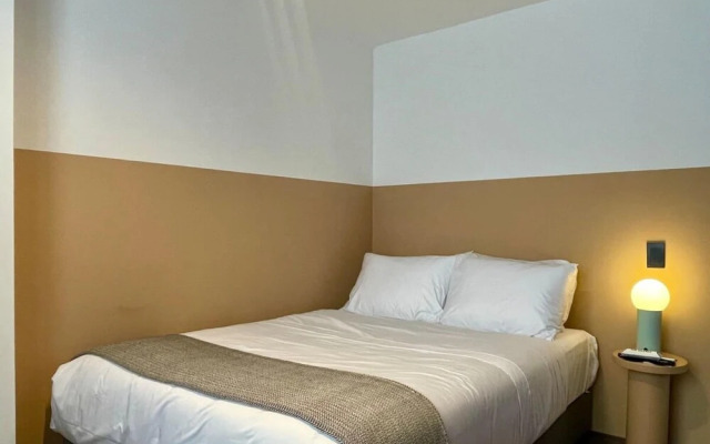 w Stunning 3BR With Terrace in Laureles