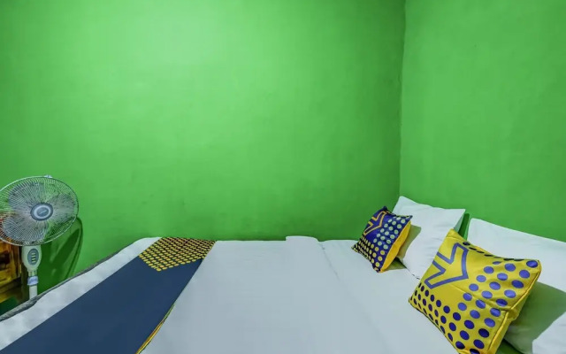 OYO Homes 90996 Desa Wisata Pulesari Syariah