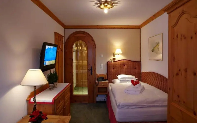 Sporthotel Lorv Nser