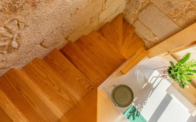 Tripas-Coração, Cordoaria River and Garden View