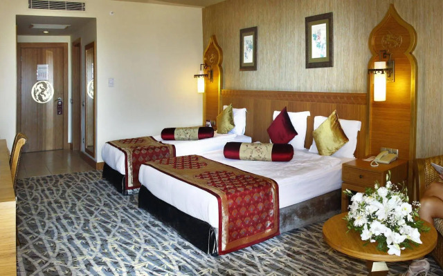 Royal Dragon Hotel – All Inclusive