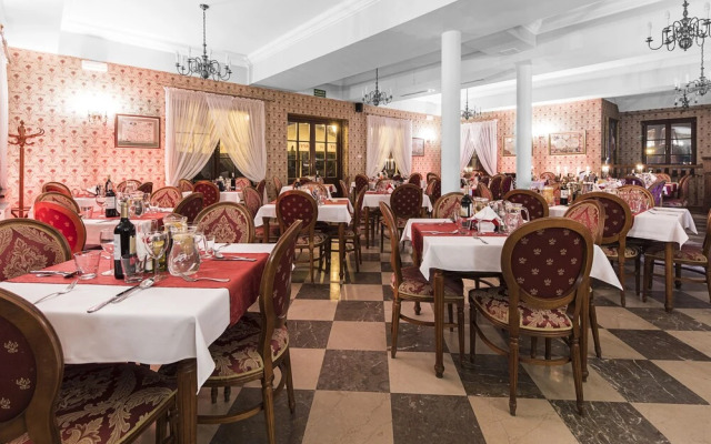 Hotel Sarmata