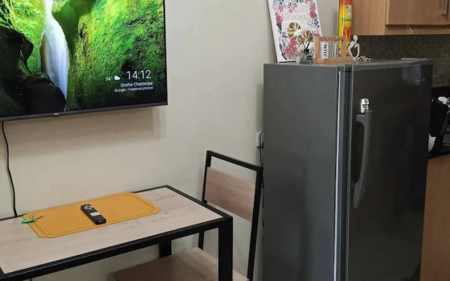 Serene Pasay Getaway - Entire Apartment for Rent