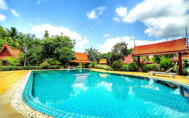 Jaroenrat Resort