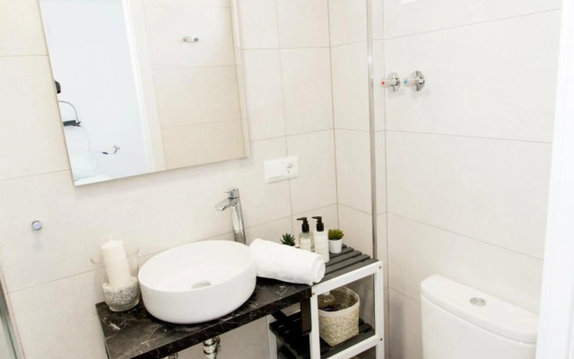 Perfectly located beachside apartment in Elviria Marbella