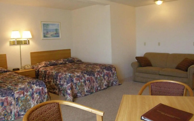 Fairview Beachfront Inn & Waterpark