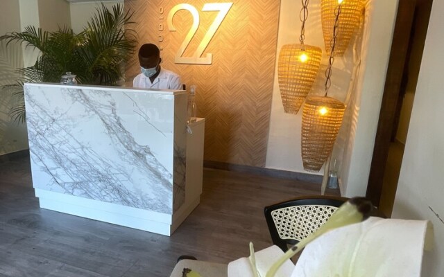 Studio 27