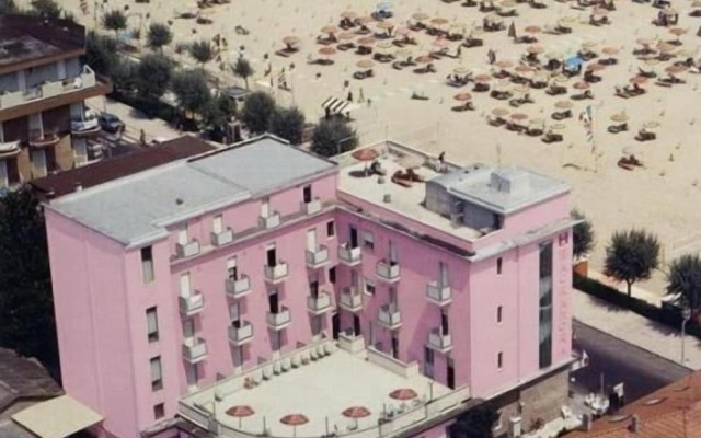 Hotel Sacramora