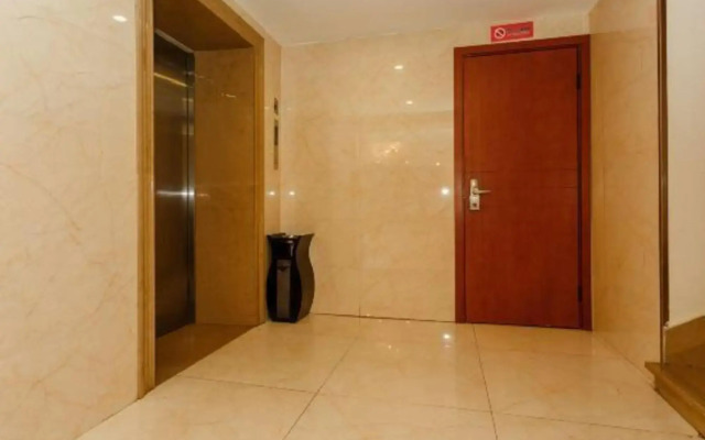 Hongda First Hotel Chengdu