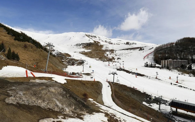 Apartment in Orcieres With Heated Pool